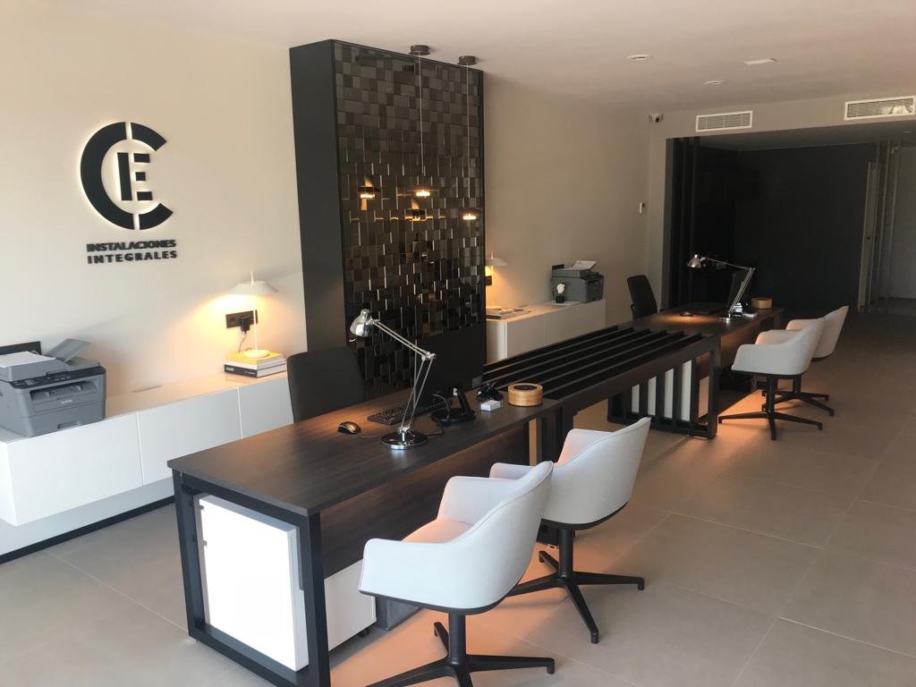 oficina de ceoninstalaciones en Buganvilla