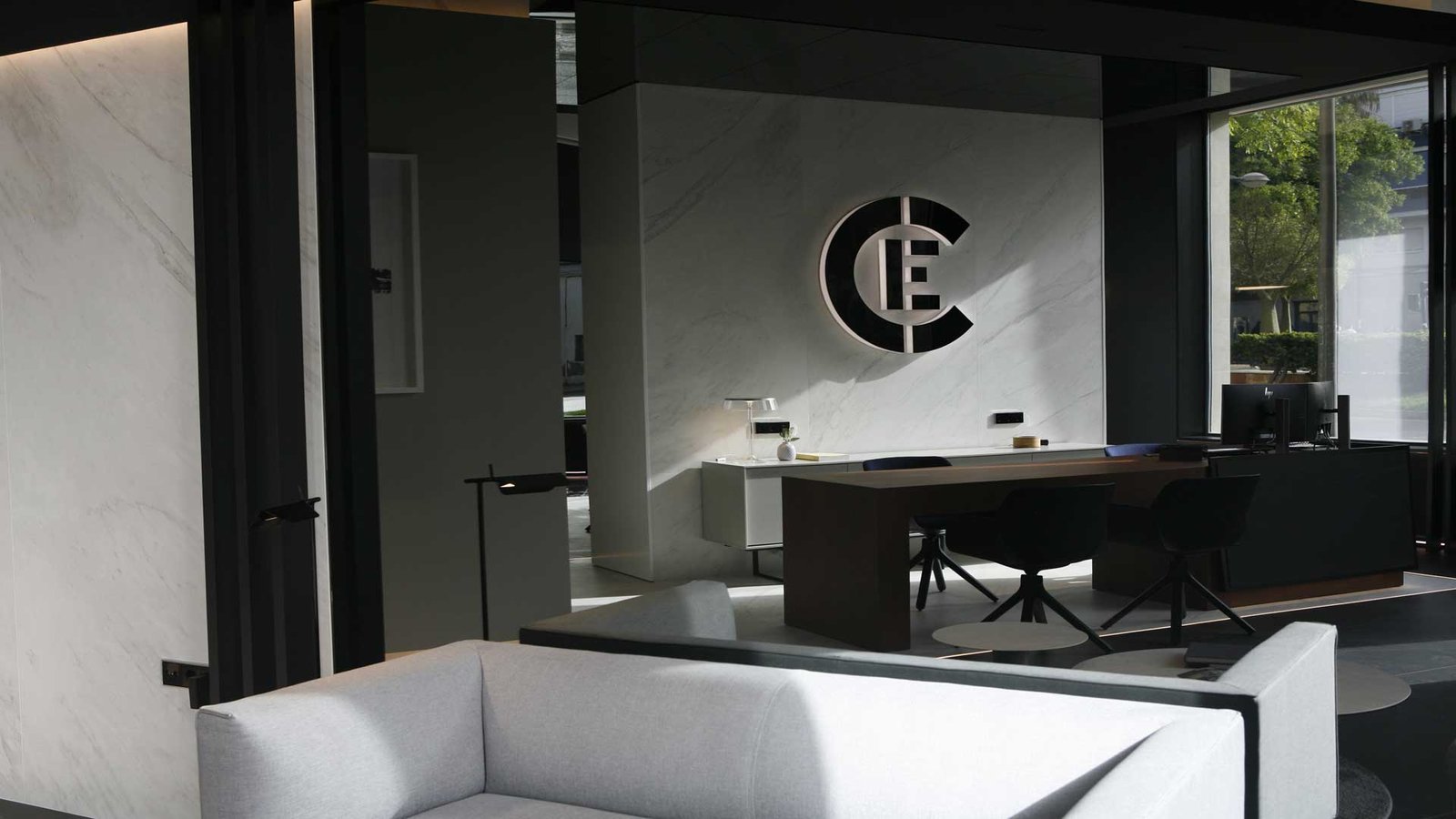 oficina de ceoninstalaciones en Almeria